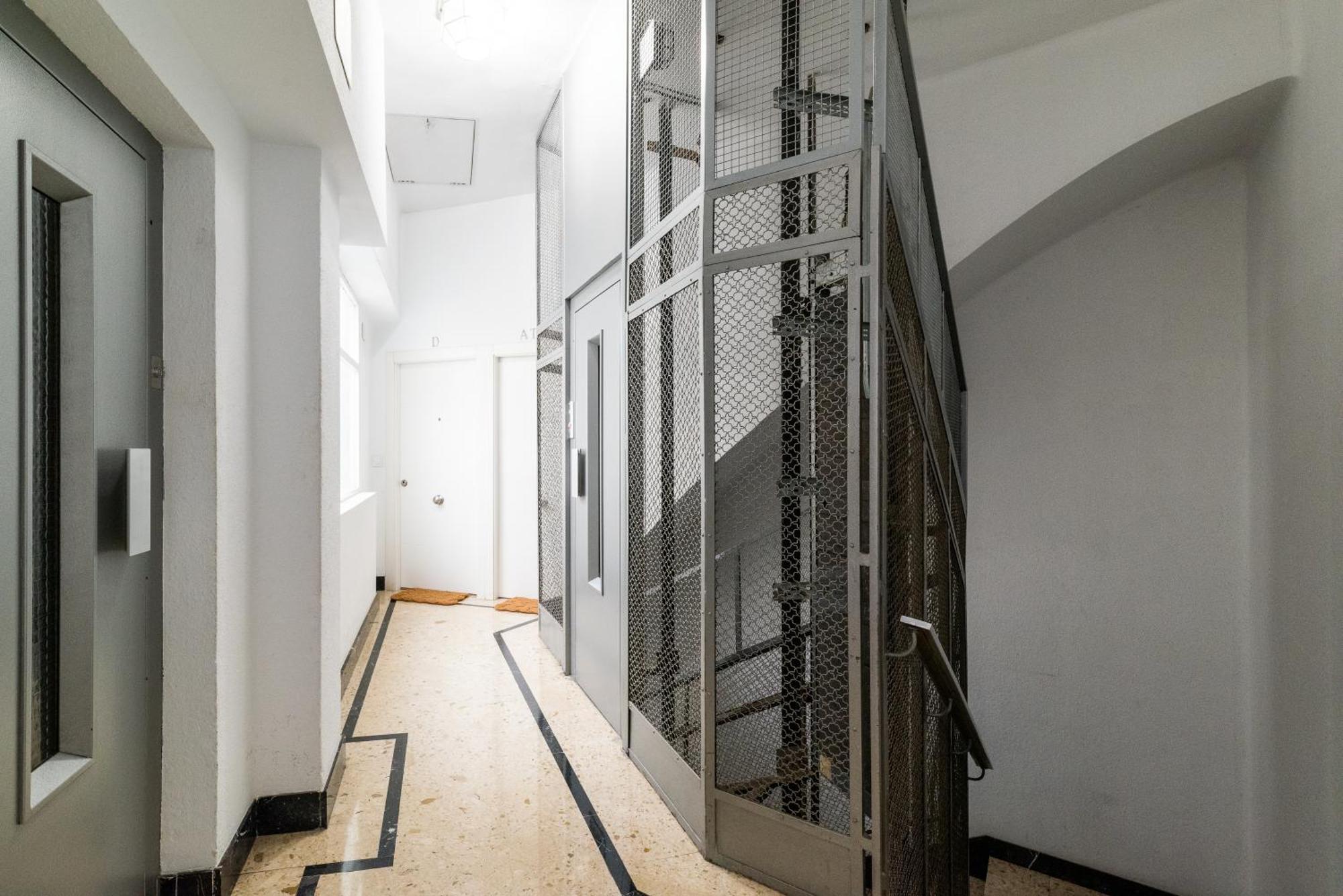 Tuguest Neptuno Apartment